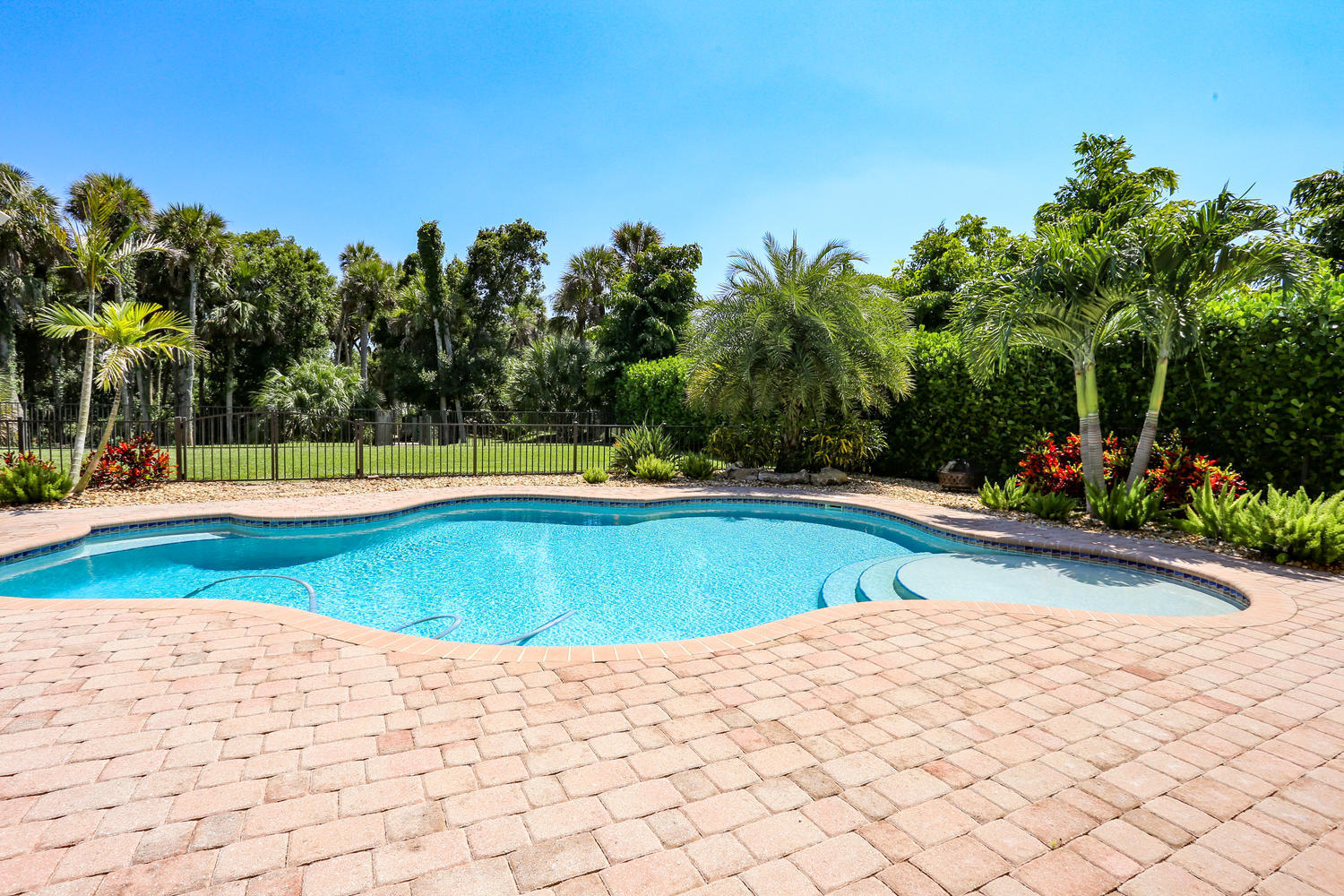 336 Southwest Lost River Road Stuart, FL 34997 - Photo 7 of 39 9EE