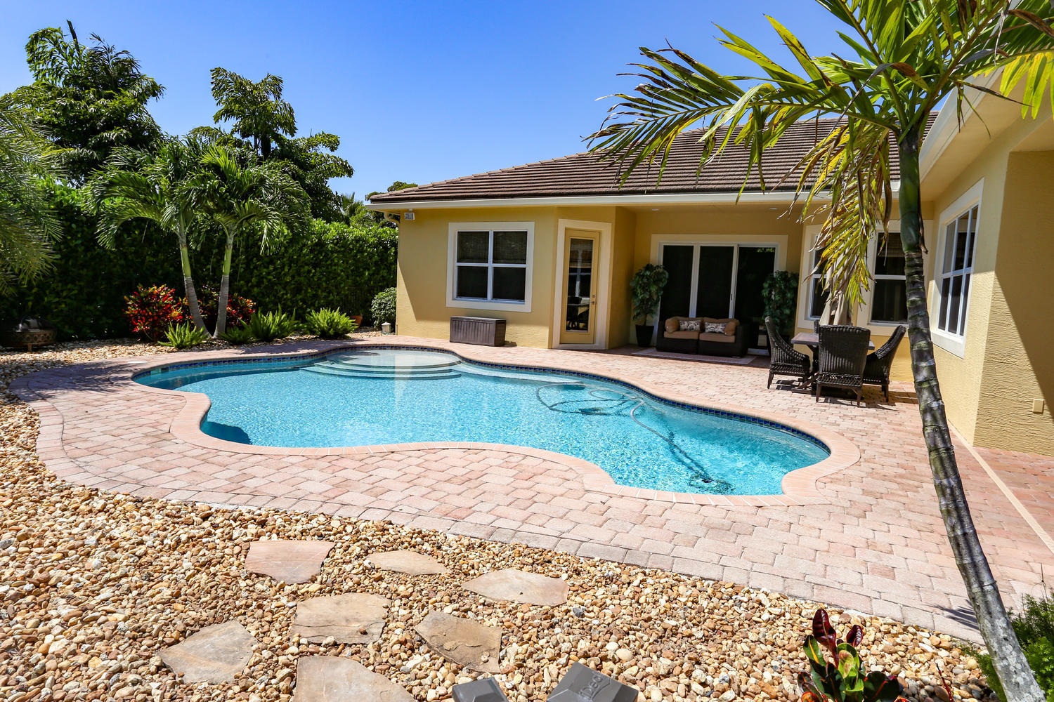 336 Southwest Lost River Road Stuart, FL 34997 - Photo 8 of 39 9E