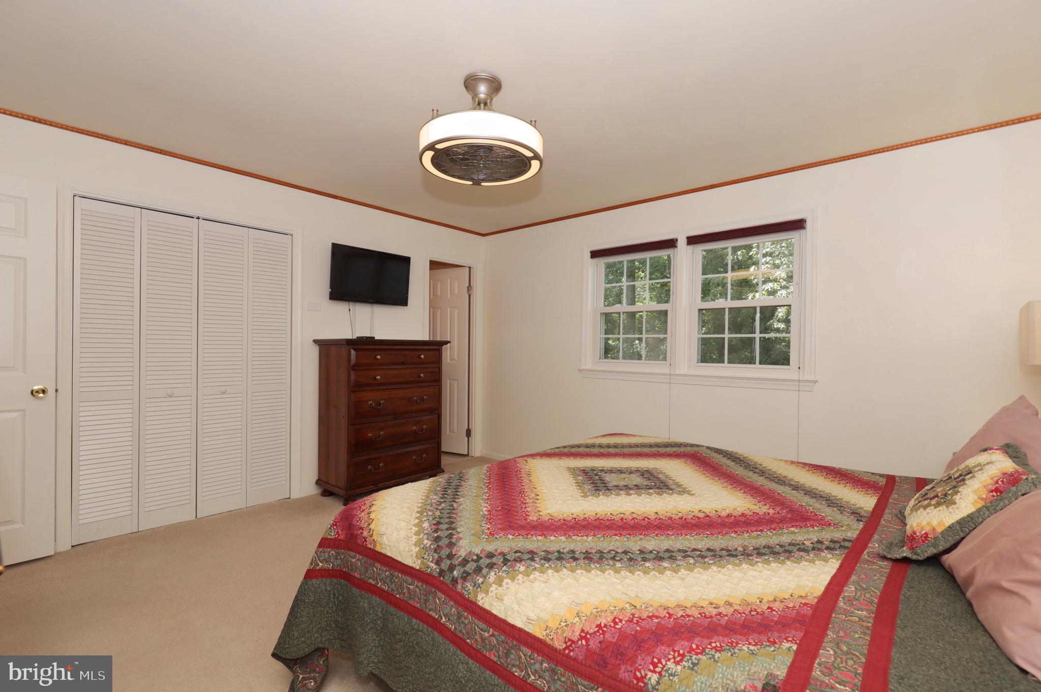 6706 Red Jacket Road Springfield, VA 22152 - Photo 22 of 48 Primary Bedroom