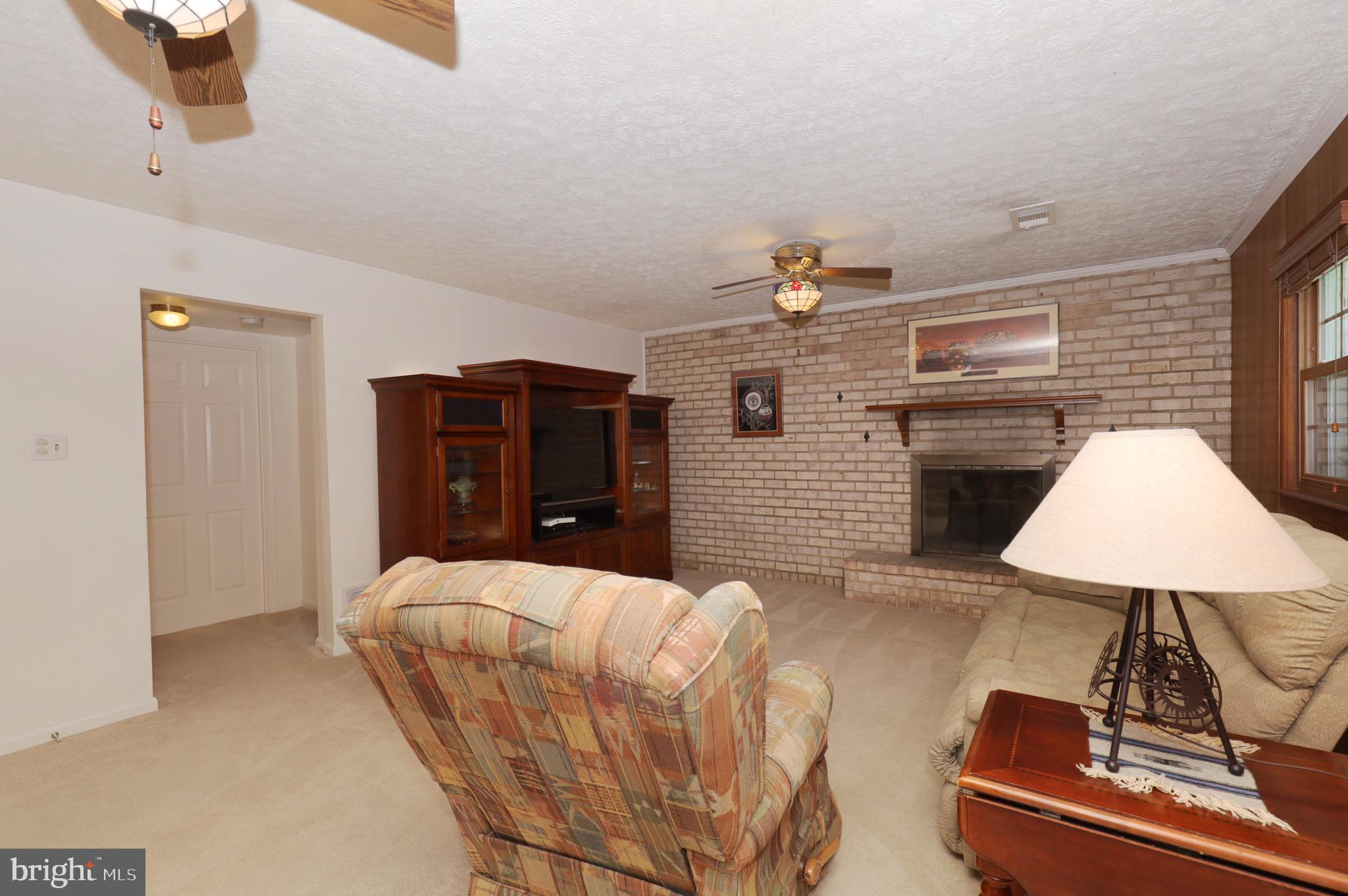 6706 Red Jacket Road Springfield, VA 22152 - Photo 30 of 48 Family Room