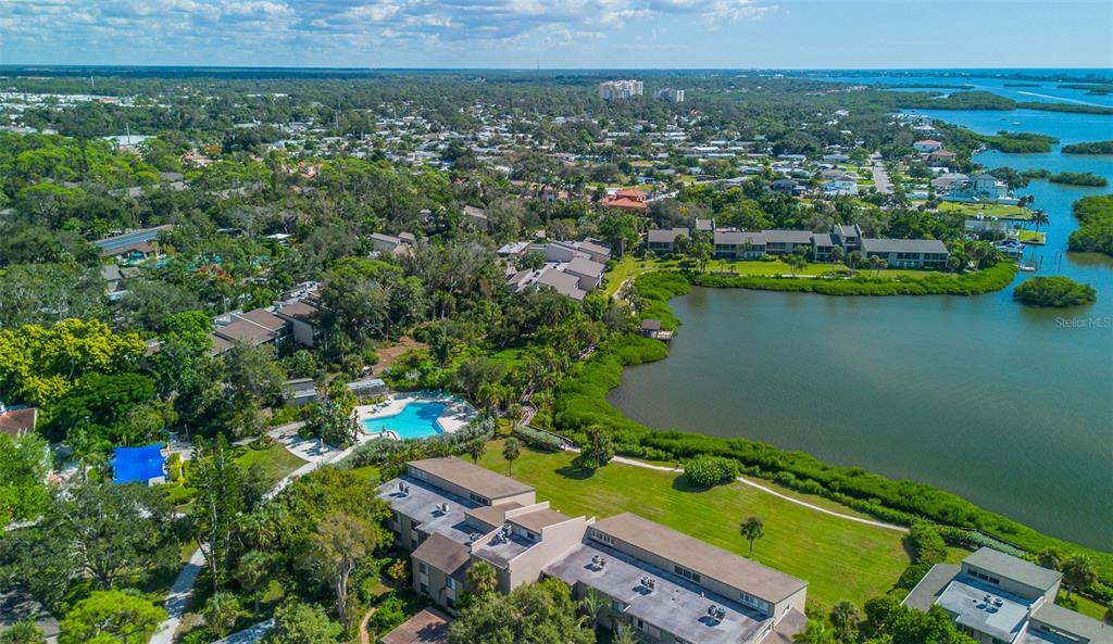 1508 Pelican Cove Road, Unit 230 Sarasota, FL 34231 - Photo 38 of 75