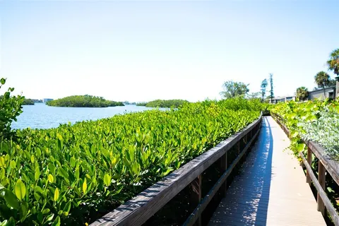 $379,000 | 1508 Pelican Cove Road, Unit 230, Sarasota, FL 34231