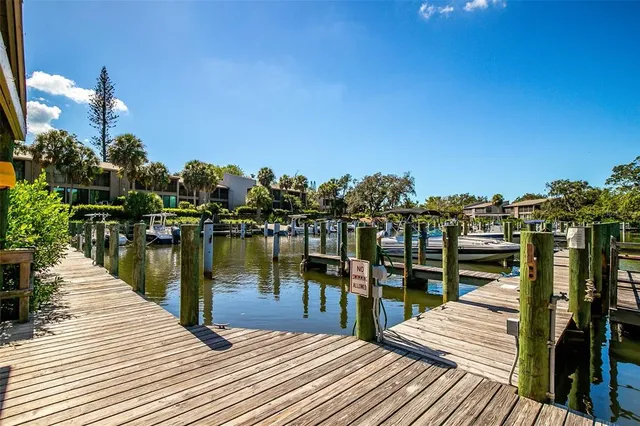 $379,000 | 1508 Pelican Cove Road, Unit 230, Sarasota, FL 34231