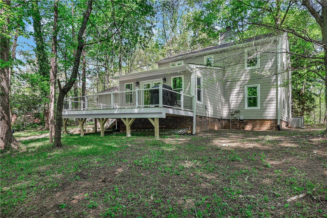 116 Shaftsbury Road Clemson, SC 29631 - Photo 2 of 47