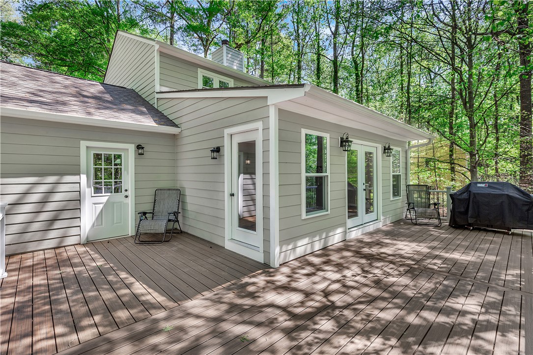 116 Shaftsbury Road Clemson, SC 29631 - Photo 21 of 47 New Composite Deck