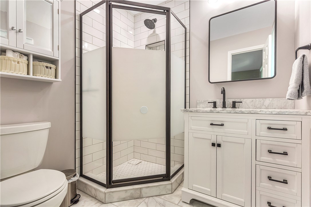 116 Shaftsbury Road Clemson, SC 29631 - Photo 32 of 46 Primary Bath