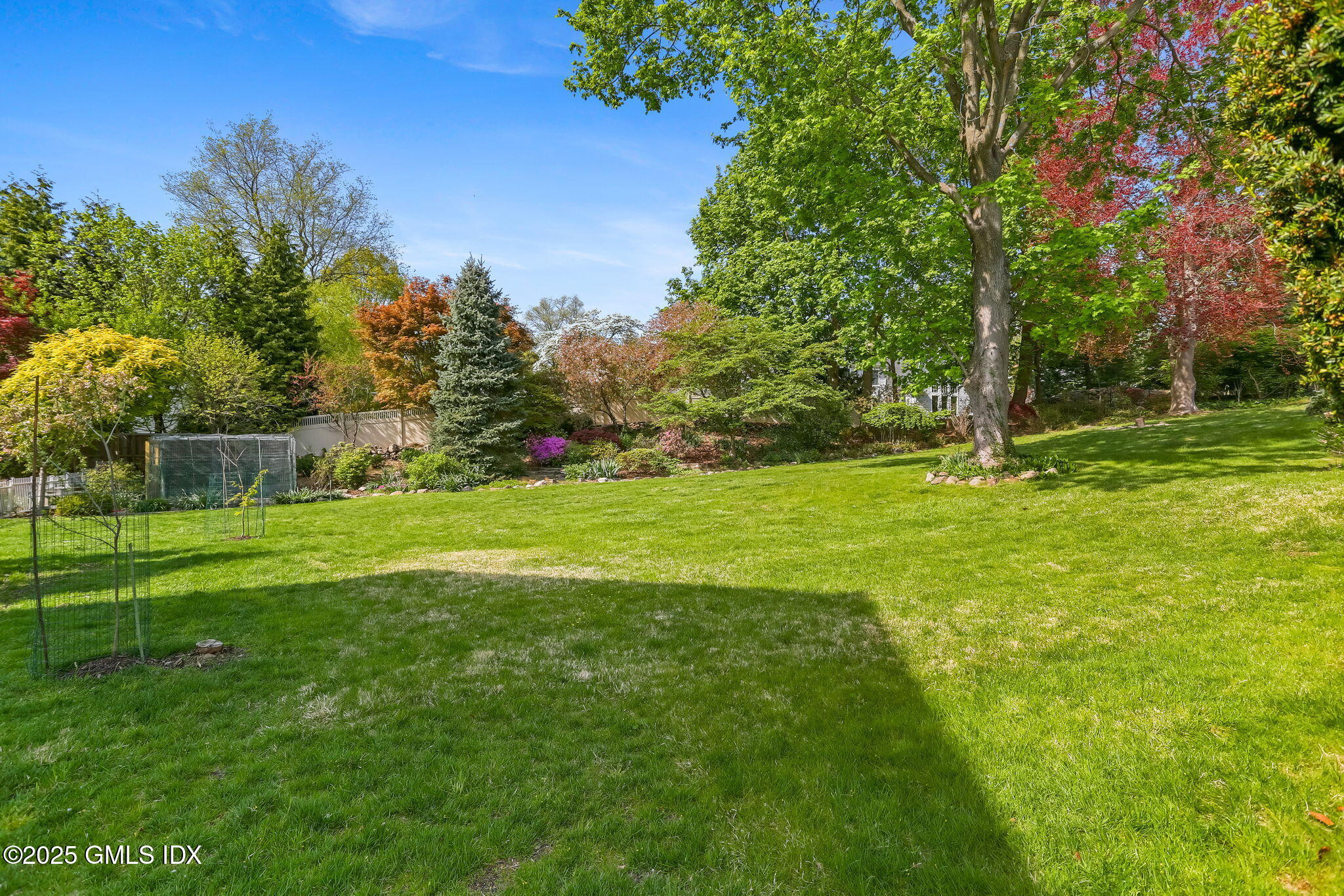 19 Bayside Terrace Riverside, CT 06878 - Photo 18 of 26 a view of a park with large trees