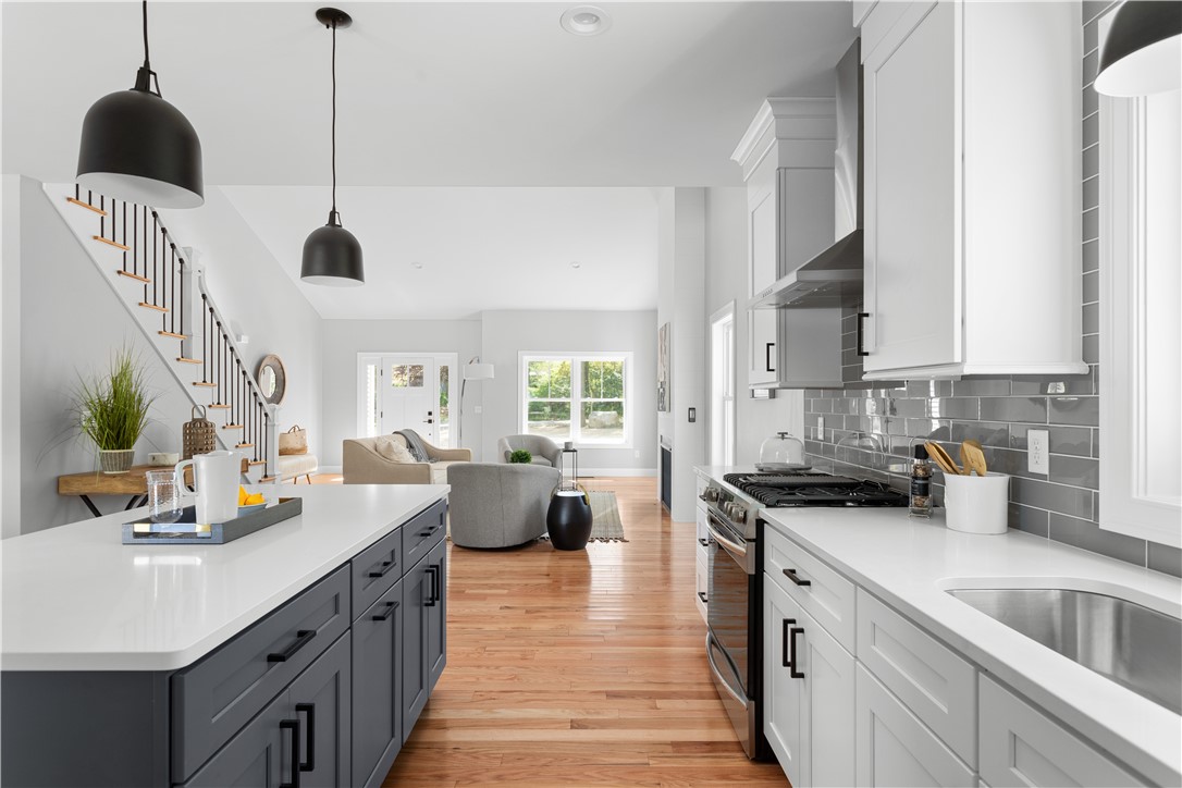 186 Diamond Hill Road Hopkinton, RI 02804 - Photo 5 of 28 Gallery Image 5