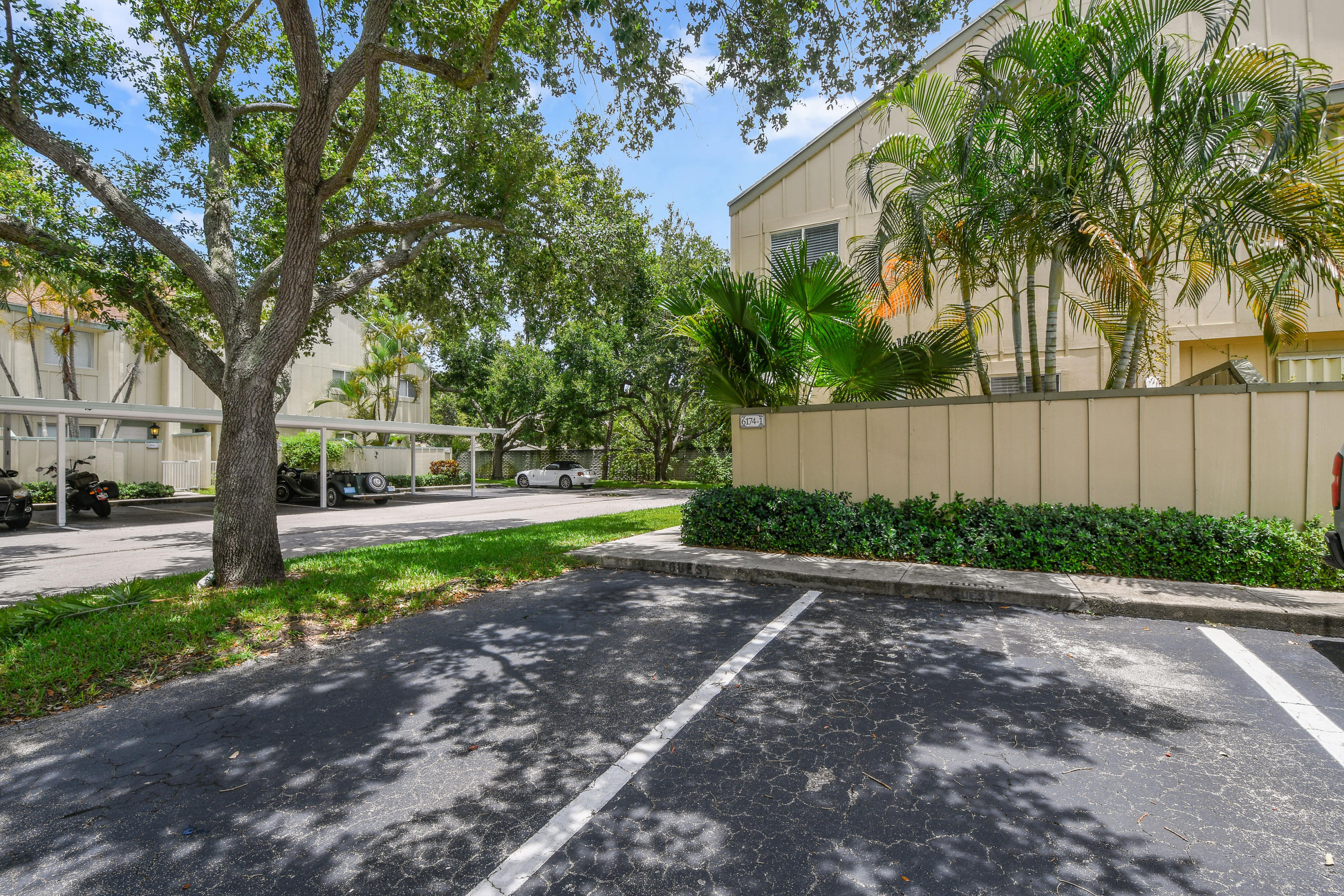 6174 Riverwalk Lane, Unit 1 Jupiter, FL 33458 - Photo 23 of 23 6174RiverwalkLane#1_01