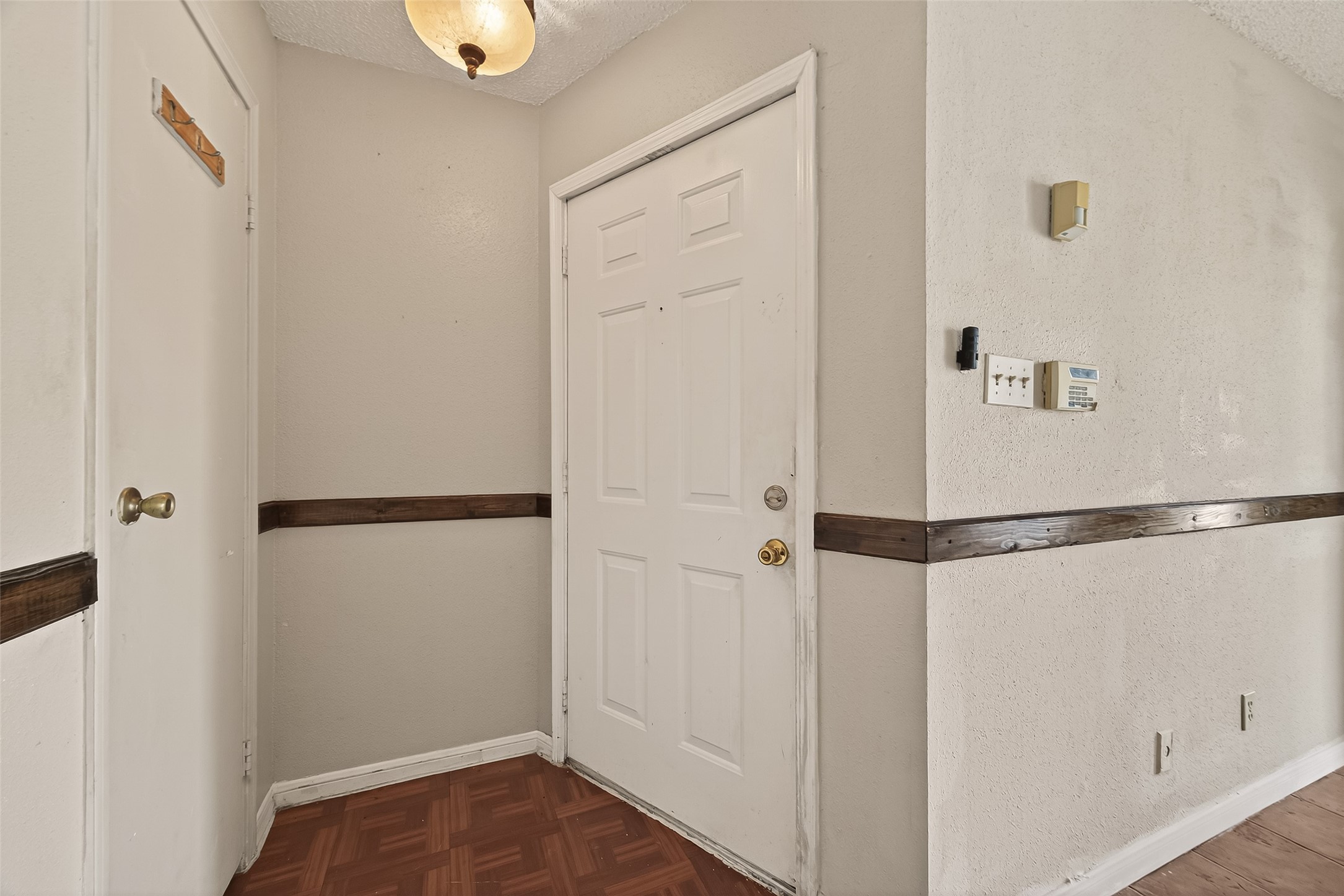 10101 South Gessner Road, Unit 307 Houston, TX 77071 - Photo 16 of 20