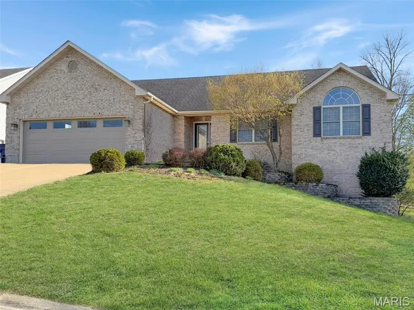 $419,000 | 200 Jacqueline Drive, Washington, MO 63090