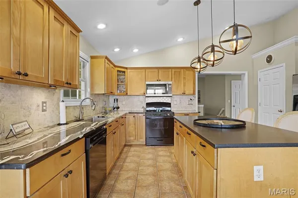 $419,000 | 200 Jacqueline Drive, Washington, MO 63090