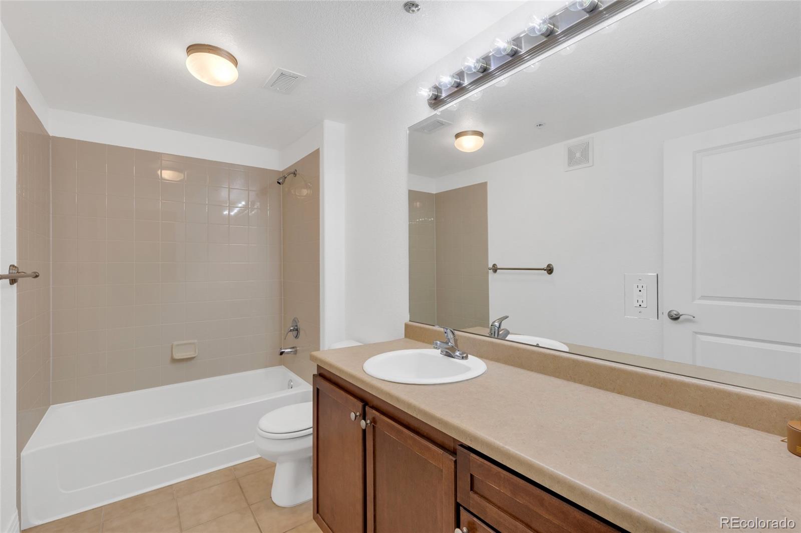 9079 East Panorama Circle, Unit 313 Englewood, CO 80112 - Photo 22 of 46