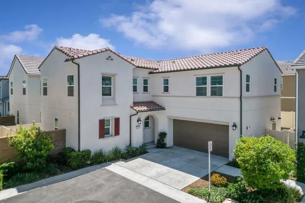 $4,100 | 4041 Pomelo Drive, Corona, CA 92883