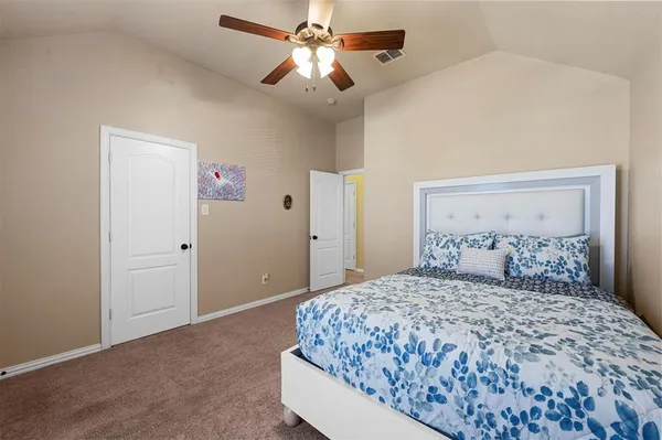 $3,200 | 14815 Frisco Ranch Drive, Little Elm, TX 75068