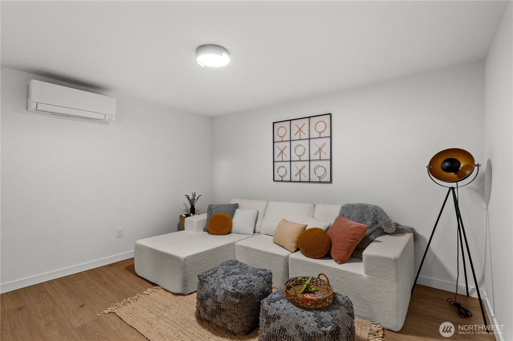 1811 South Stevens Street Seattle, WA 98144 - Photo 25 of 38 a living room with furniture and a window