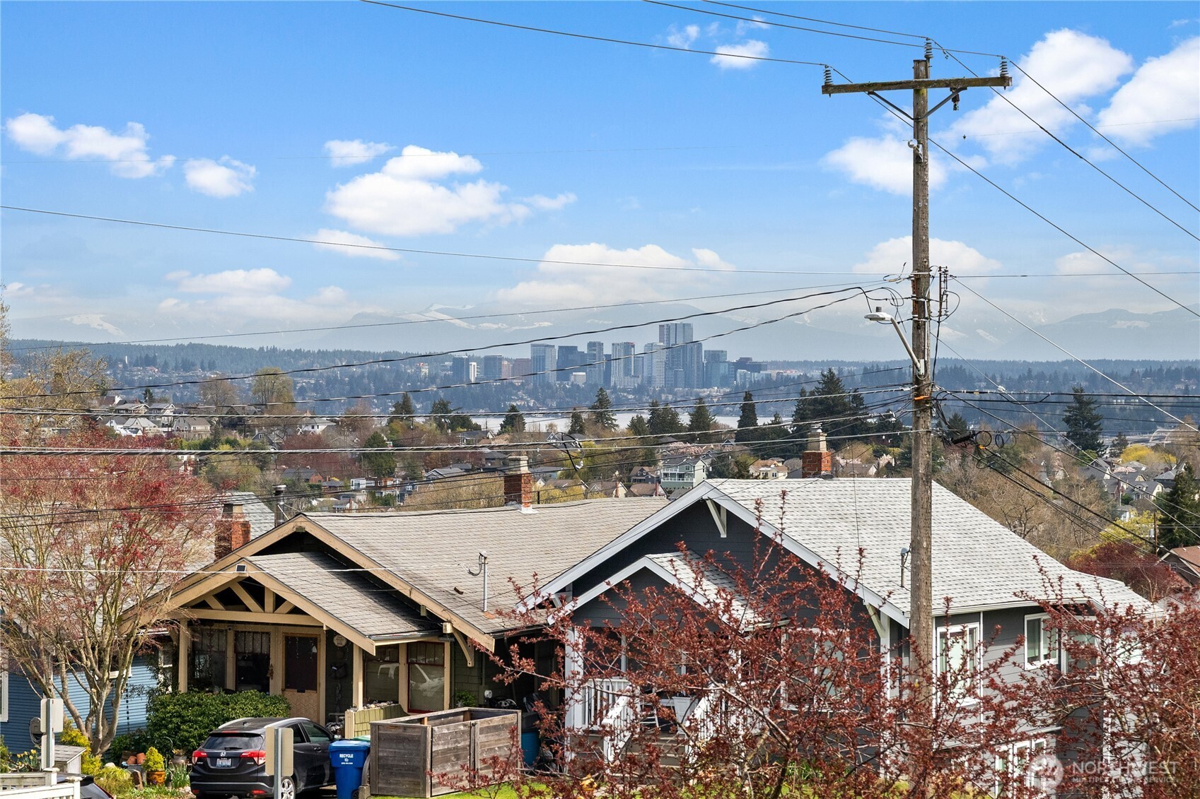 1811 South Stevens Street Seattle, WA 98144 - Photo 7 of 38 a view of a city in the middle of a city