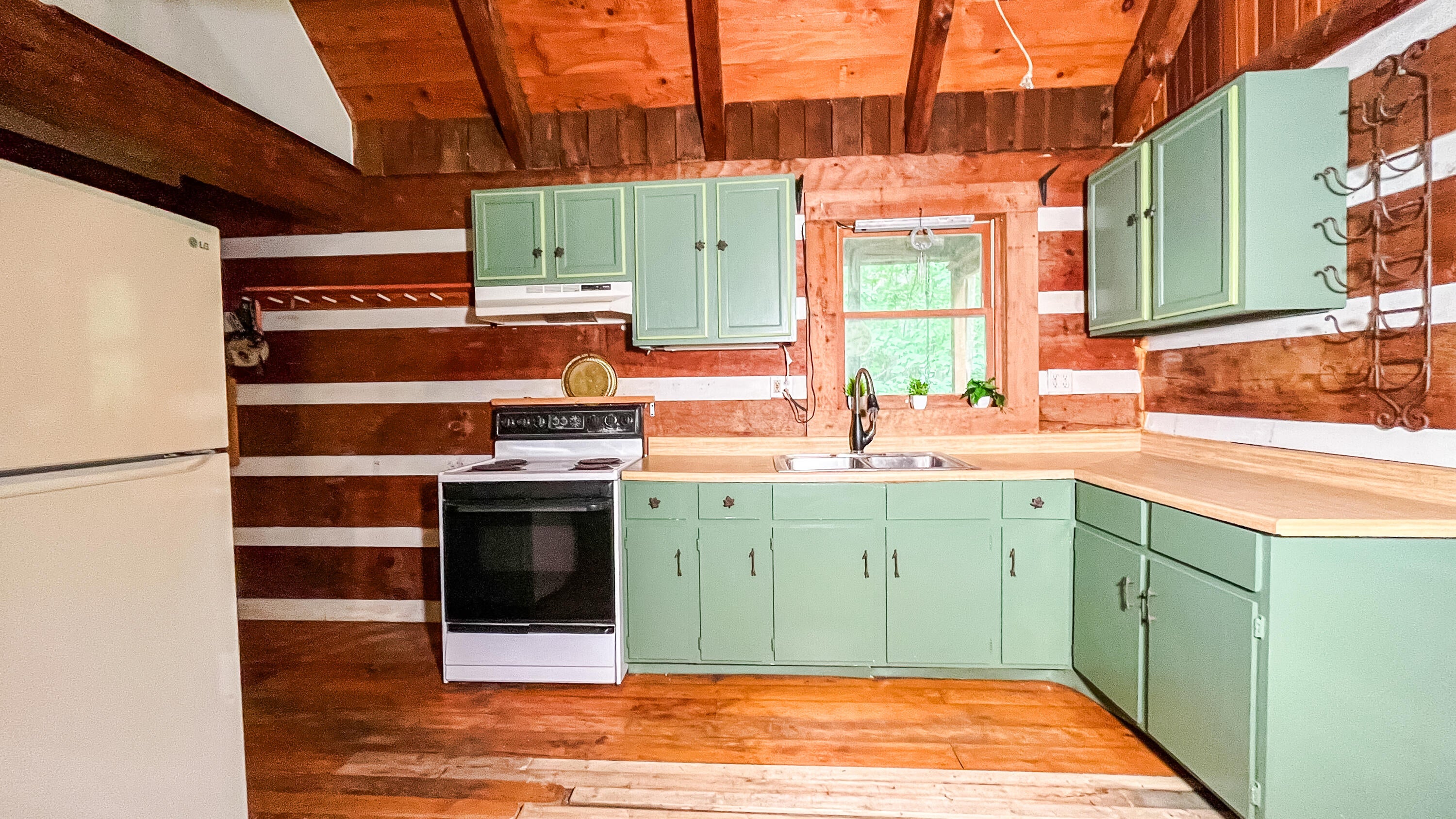 471 Springdale Sawmill Road Meadow Bridge, WV 25976 - Photo 22 of 63 Gallery Image 22