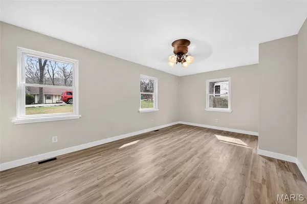 $320,000 | 1530 1st Street, Barnhart, MO 63012