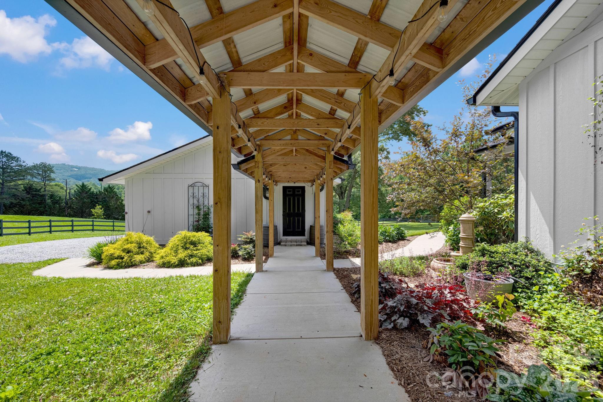 23 Lindsey Loop Road Fletcher, NC 28732 - Photo 30 of 40