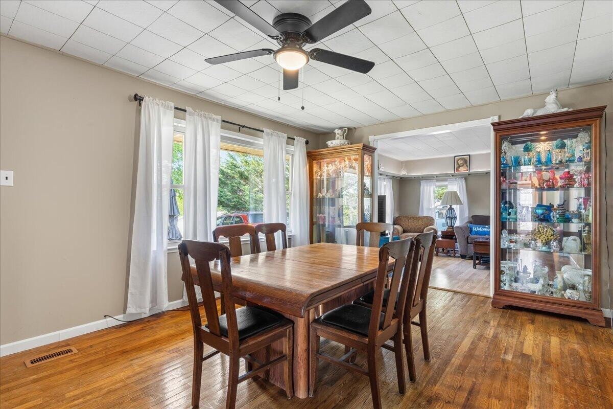 350 Stephens Road Greenback, TN 37742 - Photo 14 of 36