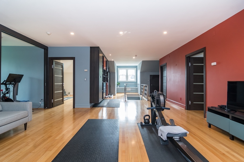 44 Rawson Road, Unit 2 Brookline, MA 02445 - Photo 24 of 29