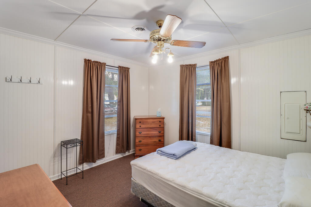 945 Black Oak Road Bonneau, SC 29431 - Photo 22 of 35 IMG_9895