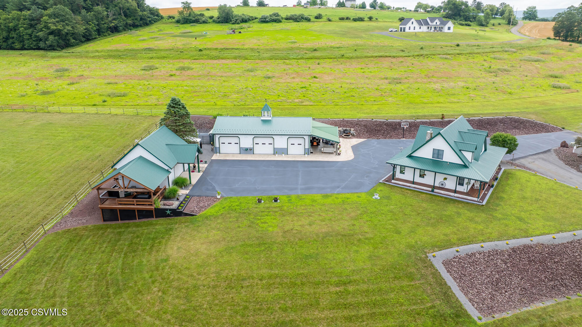 129 Kinney Hill Road Stillwater, PA 17878 - Photo 5 of 74