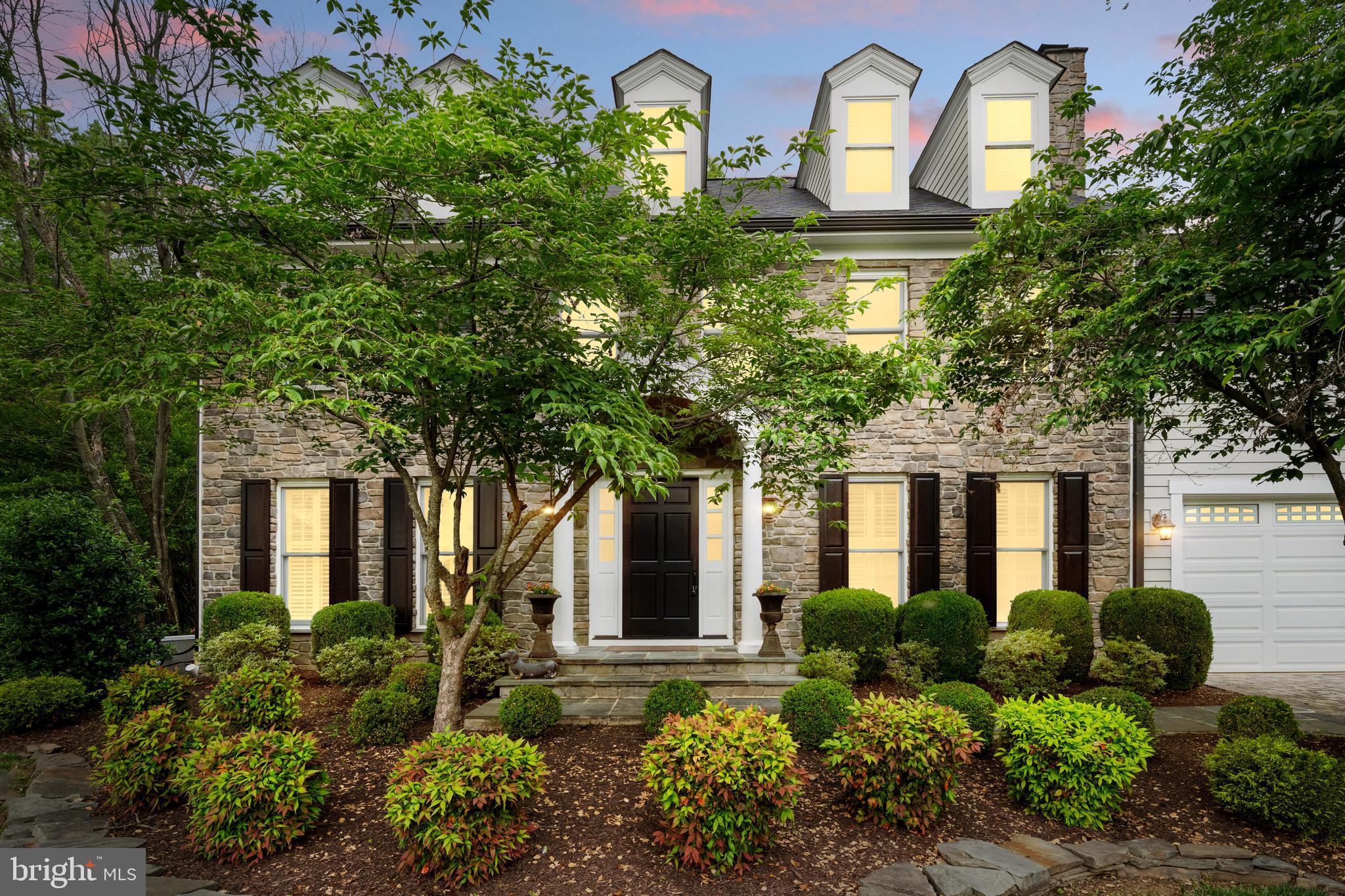2125 Rampart Drive Alexandria, VA 22308 - Photo 2 of 73 Gallery Image 2