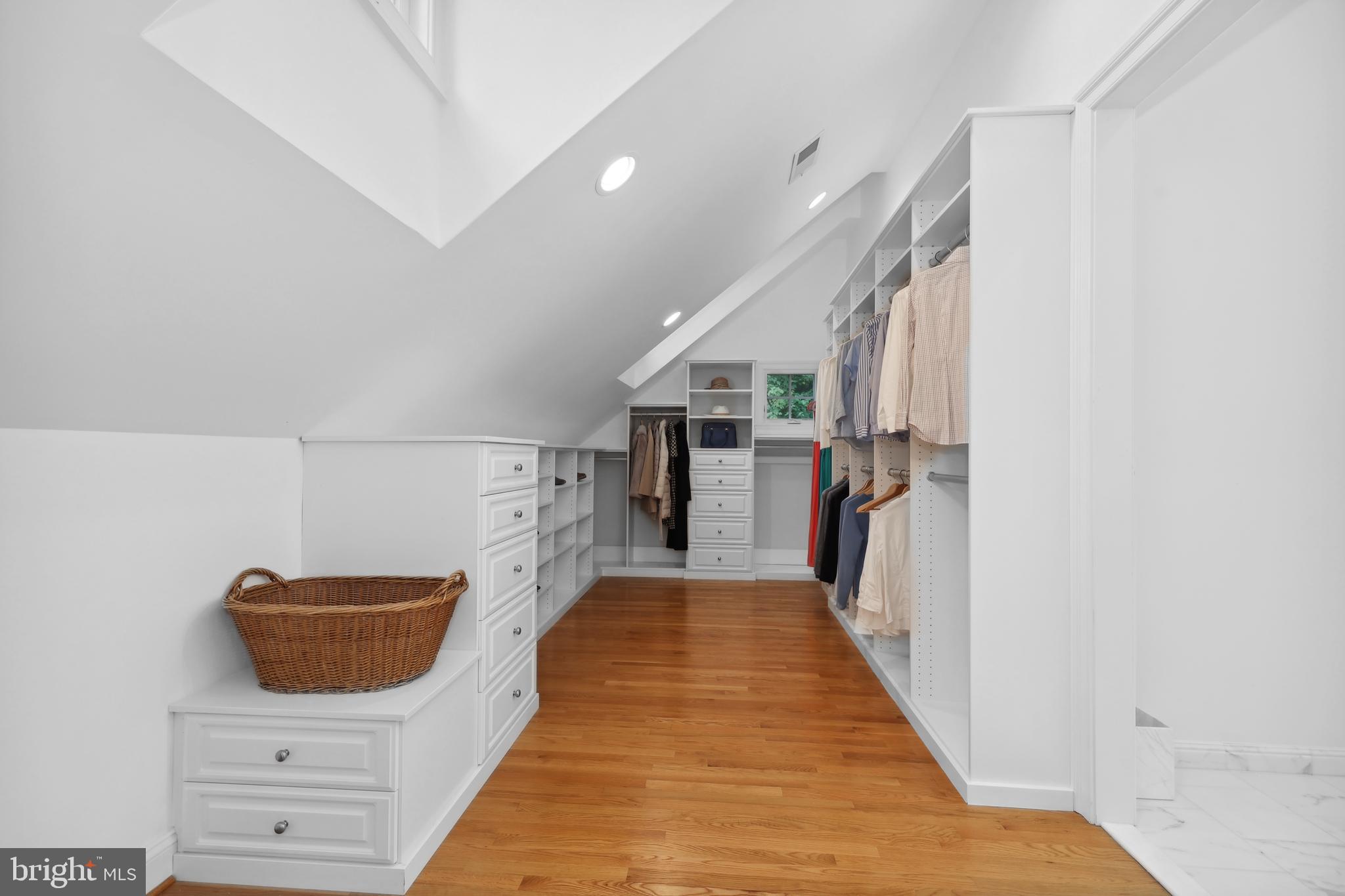 2125 Rampart Drive Alexandria, VA 22308 - Photo 36 of 73 Gallery Image 36