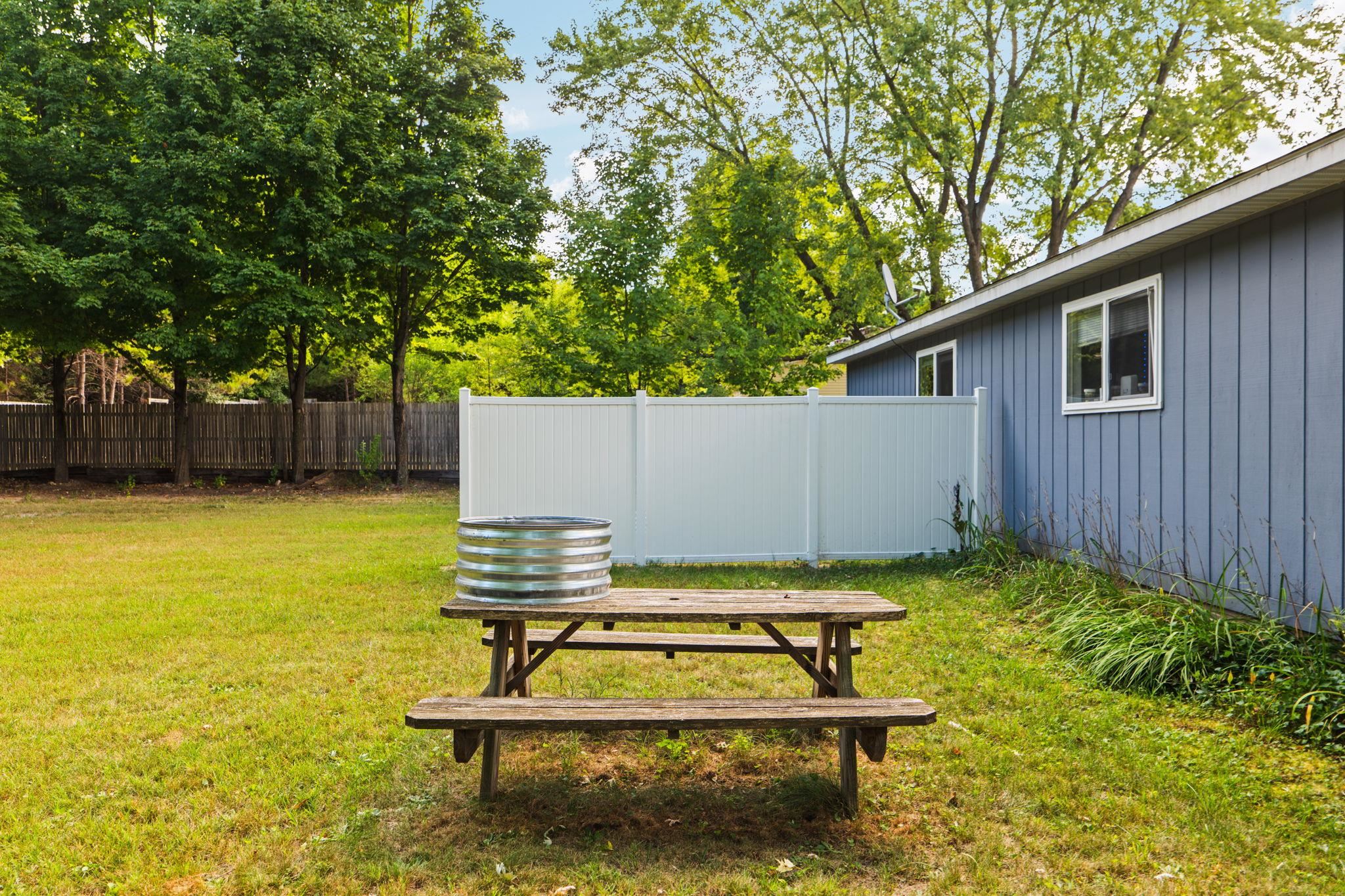 4364 Wyatt Road Traverse City, MI 49684 - Photo 26 of 30 Gallery Image 26