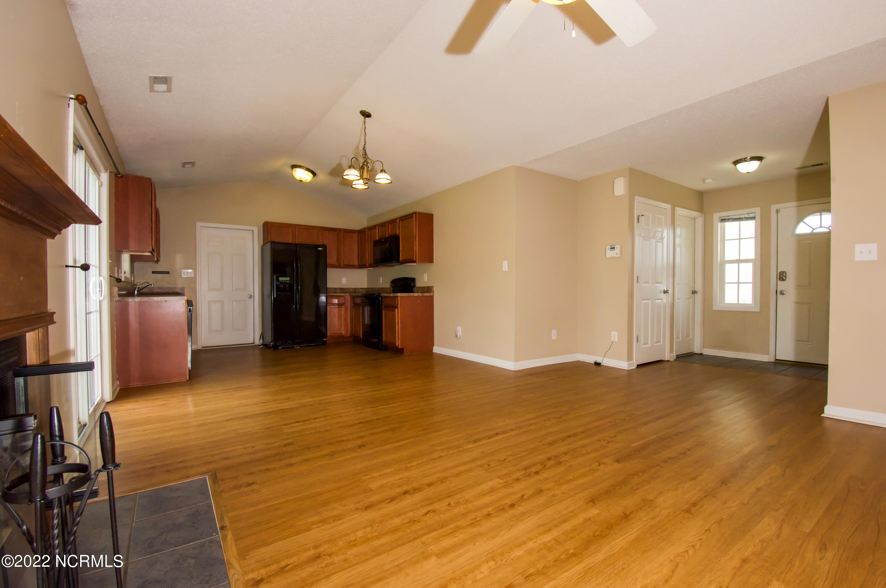 116 Jenna Rea Road Hubert, NC 28539 - Photo 11 of 46 599A6F9B-00BE-4A71-8E38-6F52258D2ED8_1_1