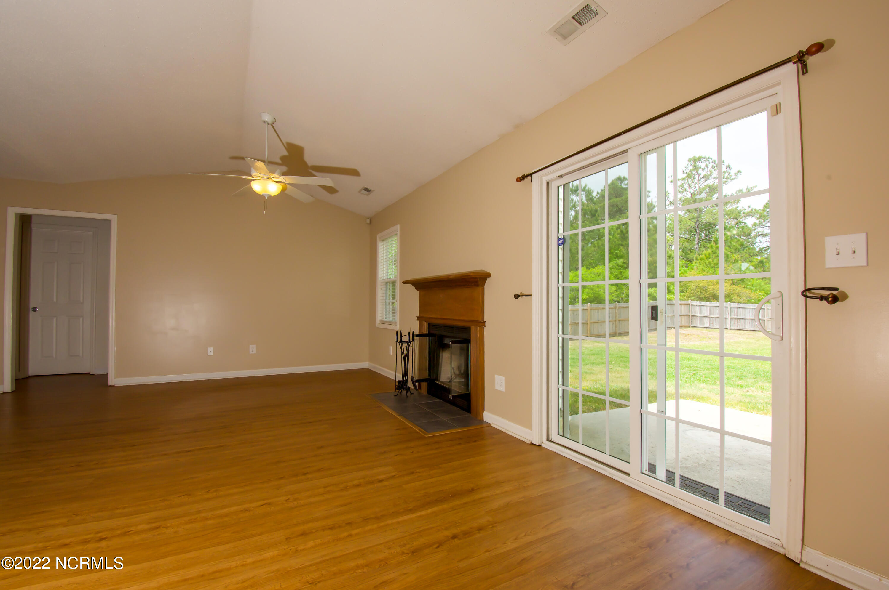 116 Jenna Rea Road Hubert, NC 28539 - Photo 12 of 46 5C31AD5D-C13E-47E7-AFB9-067C26E3629B_1_1