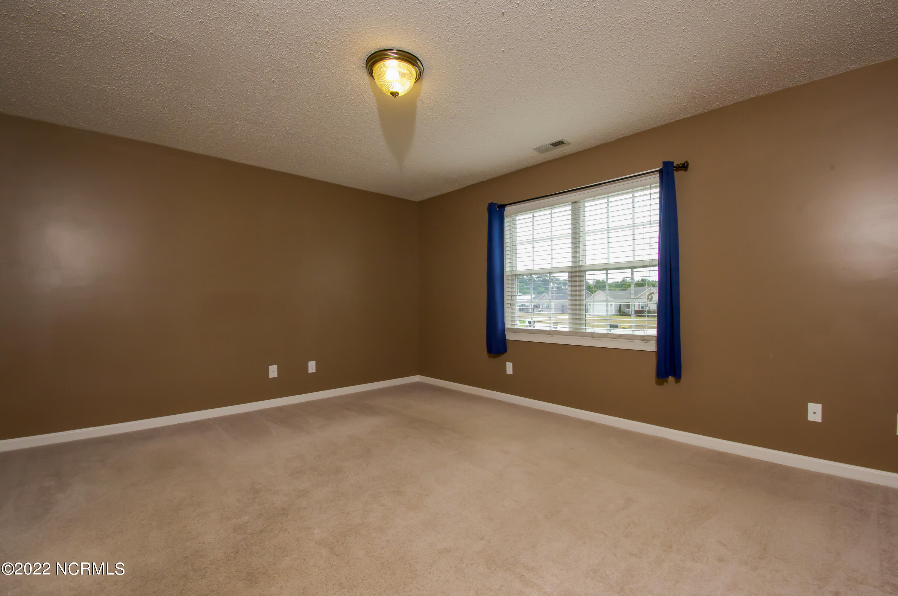 116 Jenna Rea Road Hubert, NC 28539 - Photo 19 of 46 7397C595-9CB3-4FFC-BA09-38F844F76F94_1_1
