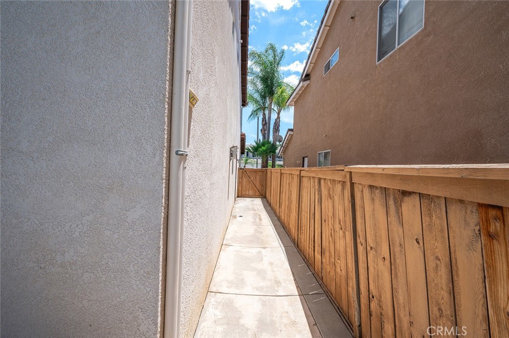 44713 Longfellow Avenue Temecula, CA 92592 - Photo 45 of 52
