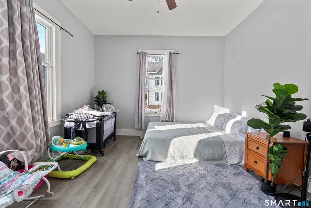 $400,000 | 93 South Street, Bristol, CT 06010