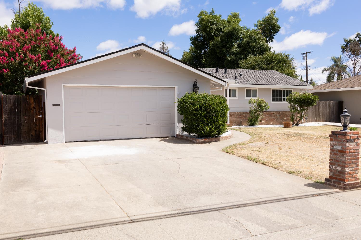 4537 Engle Road Sacramento, CA 95821 - Photo 5 of 50