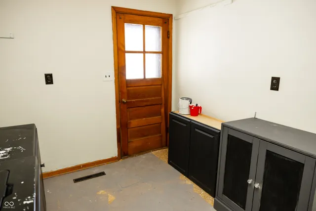 $197,500 | 1906 Traction Road, Crawfordsville, IN 47933