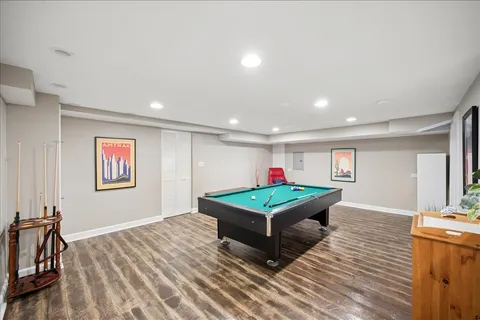 $1,899,000 | 586 Earl Drive, Northfield, IL 60093