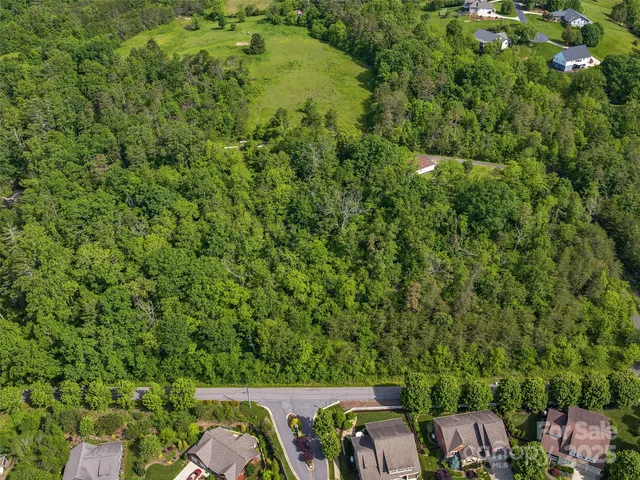 a view of outdoor space and garden