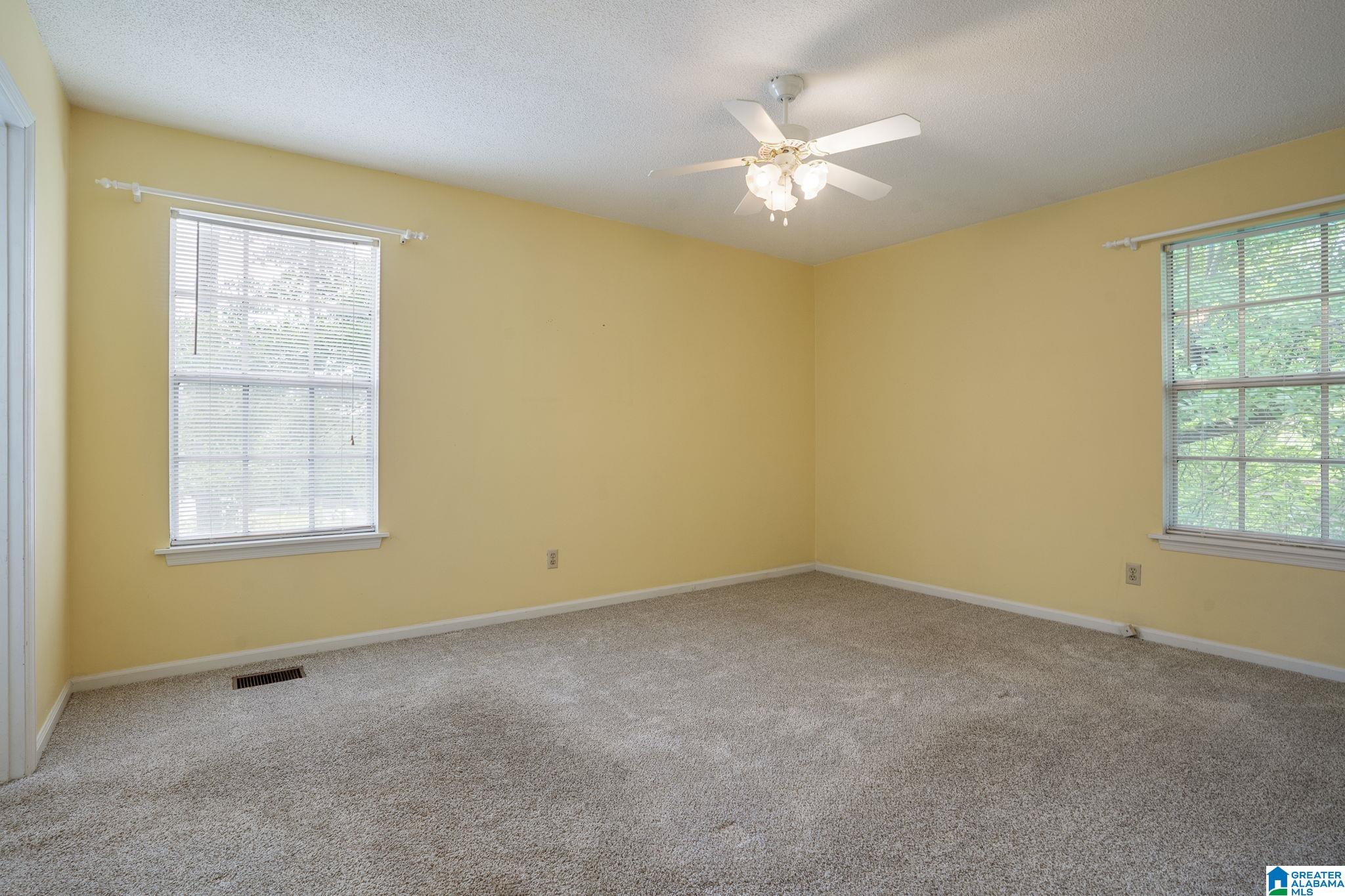 421 16th Street Calera, AL 35040 - Photo 14 of 32