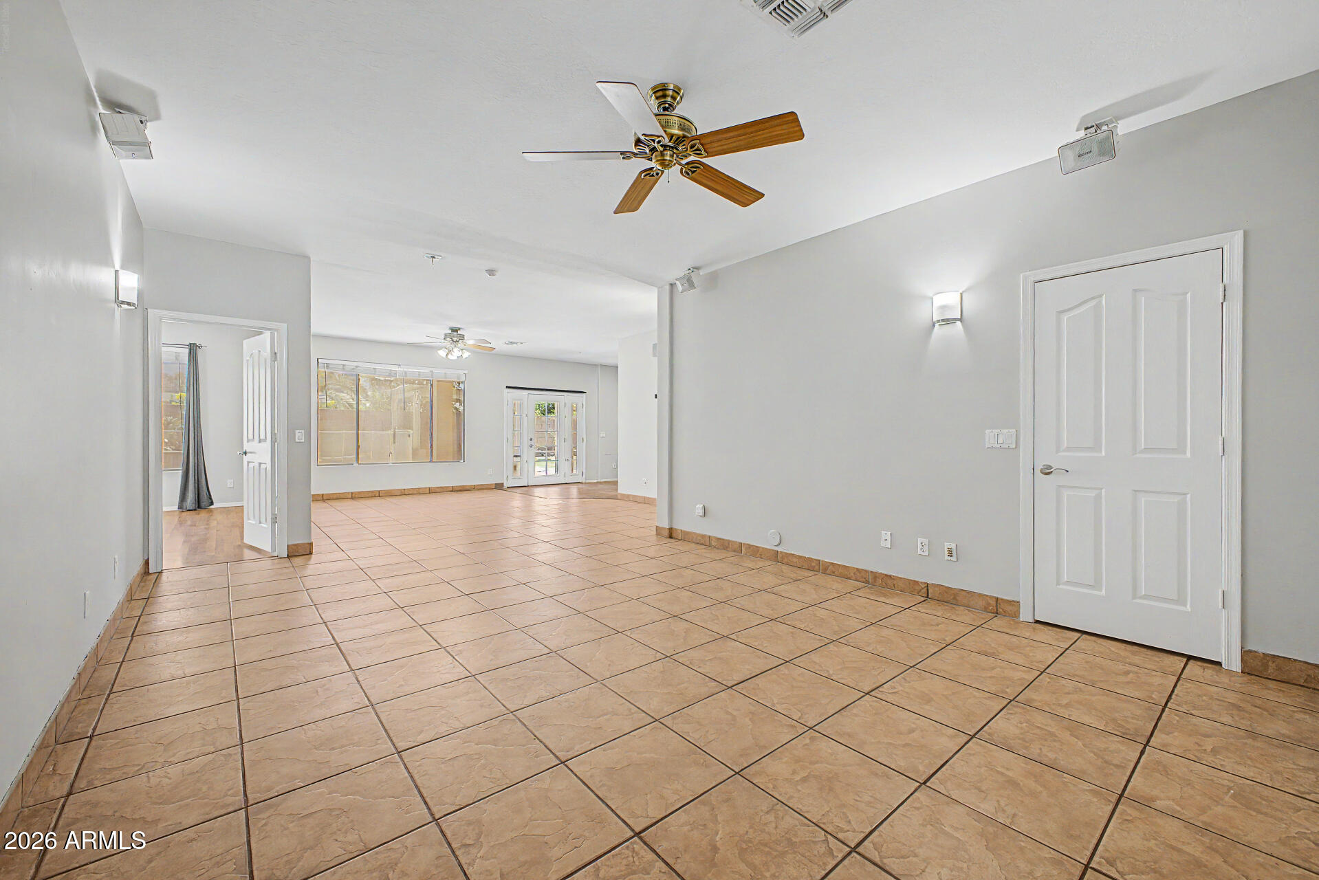 4237 East Del Rio Street Gilbert, AZ 85295 - Photo 6 of 31