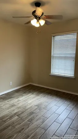 $1,600 | 10711 Shaencrest, San Antonio, TX 78254