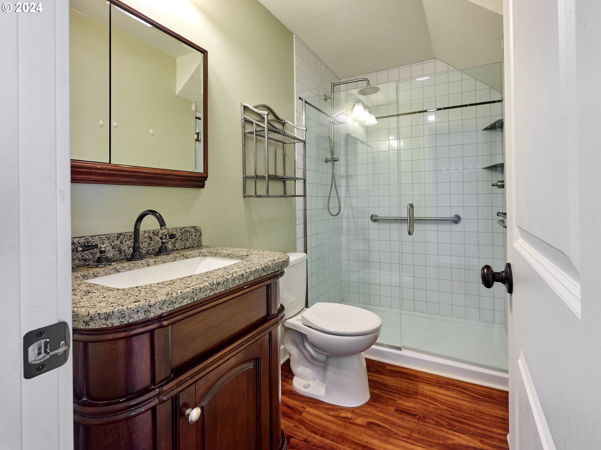 834 Madison Street Silverton, OR 97381 - Photo 13 of 30 Gallery Image 13