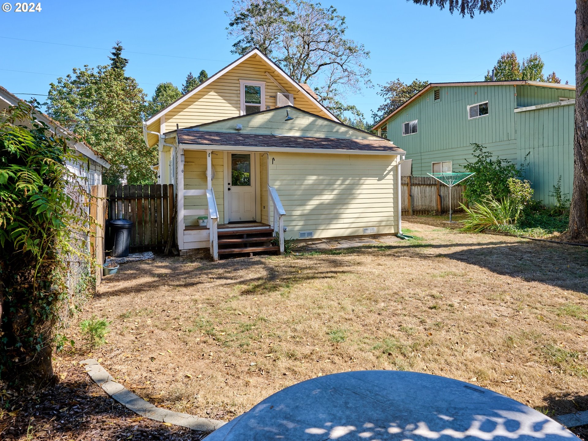 834 Madison Street Silverton, OR 97381 - Photo 28 of 30 Gallery Image 28