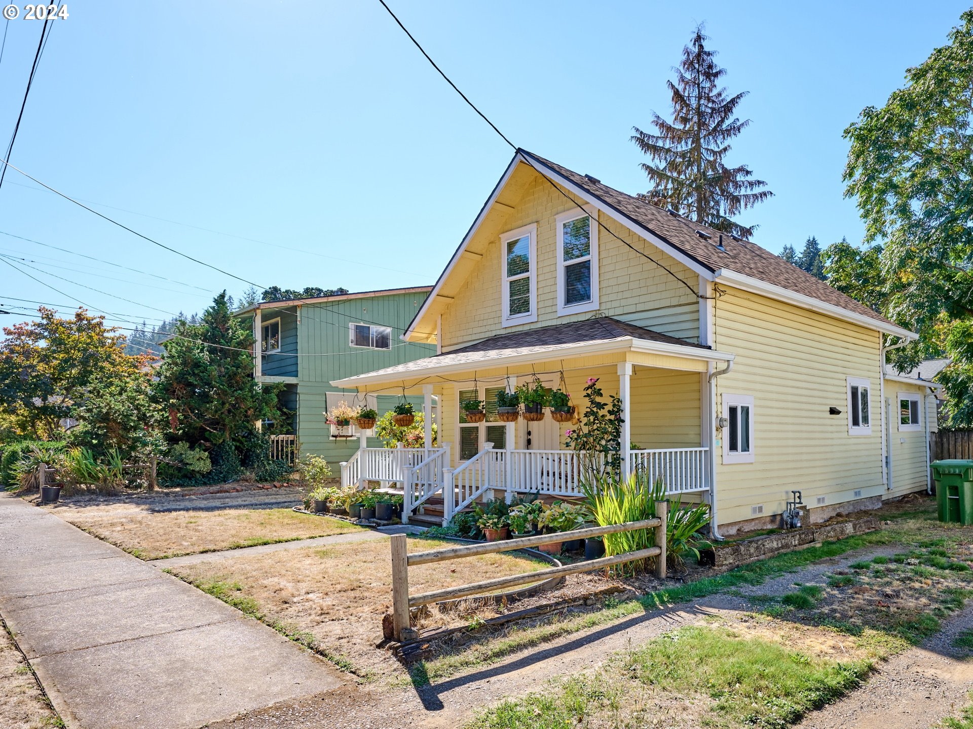 834 Madison Street Silverton, OR 97381 - Photo 29 of 30 Gallery Image 29