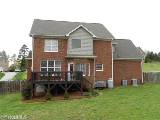 190 Ashbrook Road Thomasville, NC 27360 - Photo 2 of 16 Exterior Back.