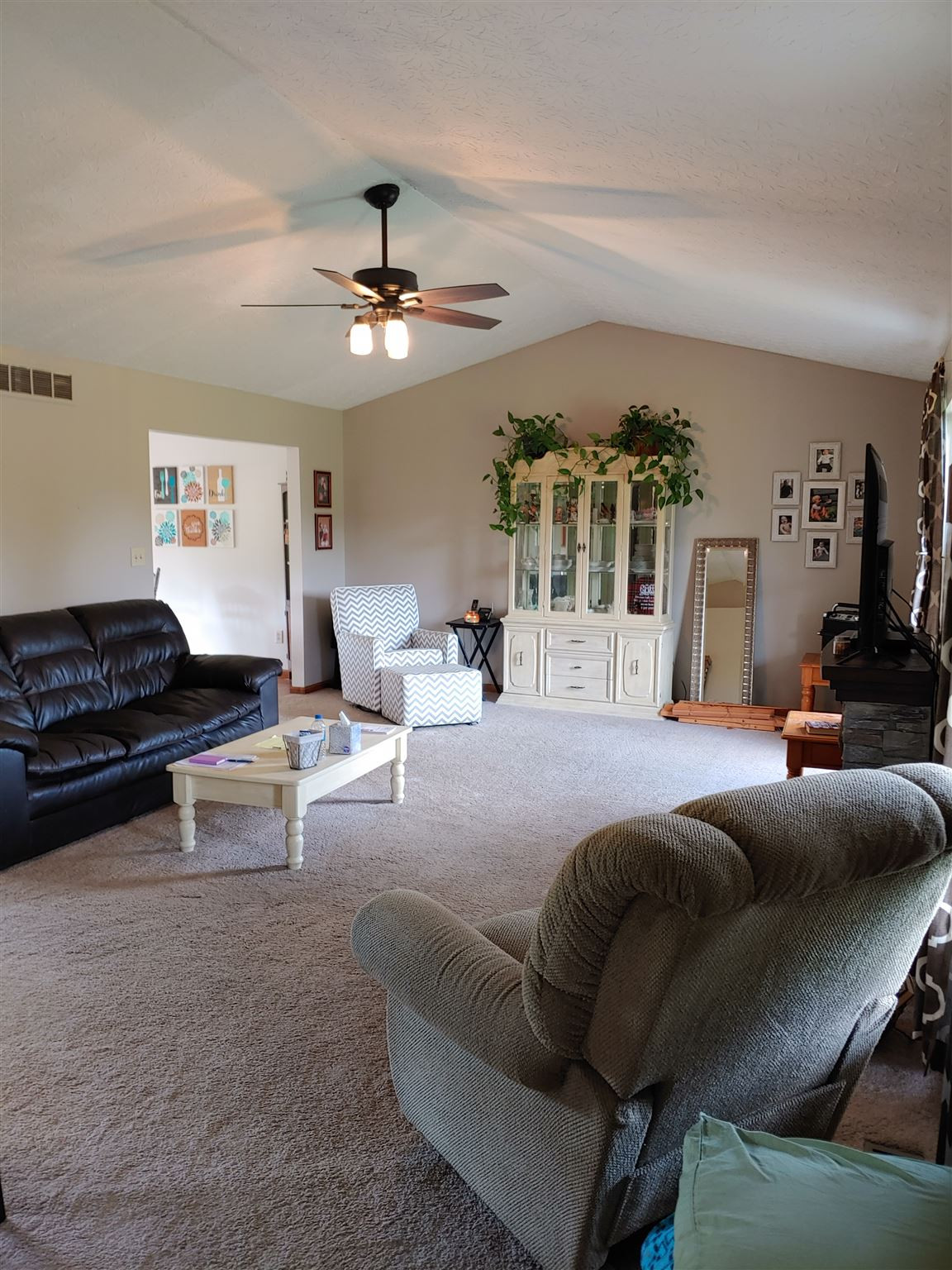 800 Scaffold Lick Creek Road Berry, KY 41003 - Photo 4 of 25 Gallery Image 4