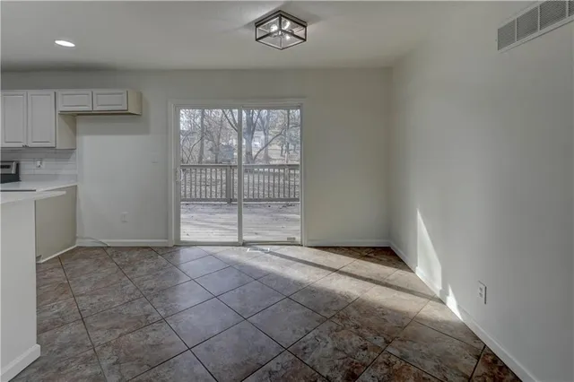 $270,000 | 13310 Donnelly Avenue, Grandview, MO 64030