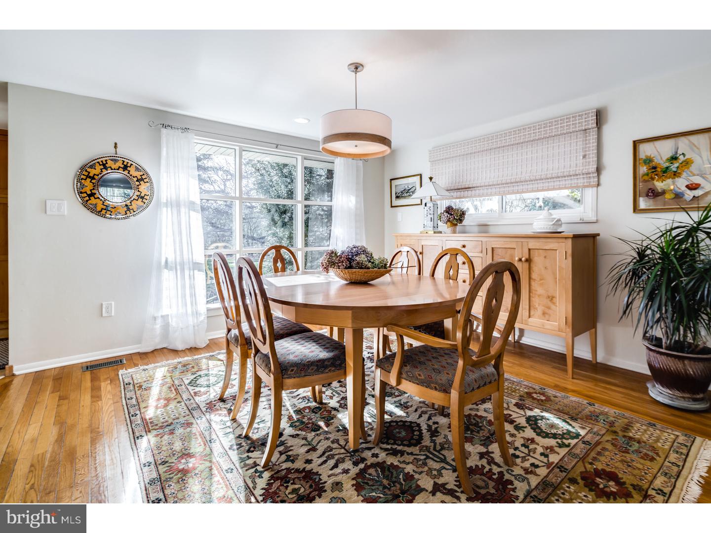313 Ellis Road Havertown, PA 19083 - Photo 7 of 24 Dining Room